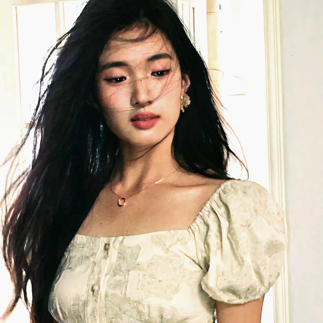 101朵玫瑰 海报
