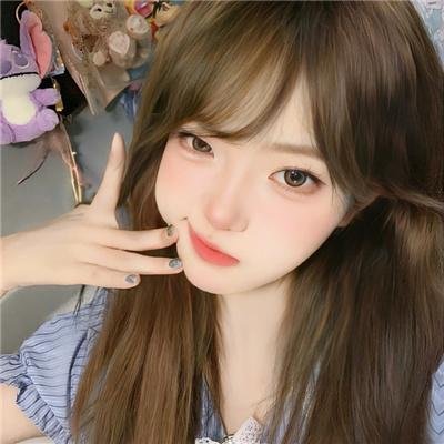 不要抬头 海报